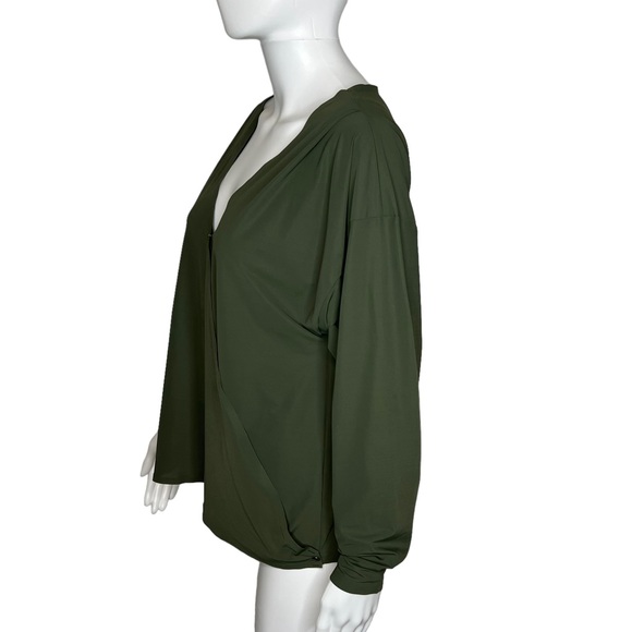 ADay Moss Sustainable That’s a Wrap Top S - Picture 2 of 9